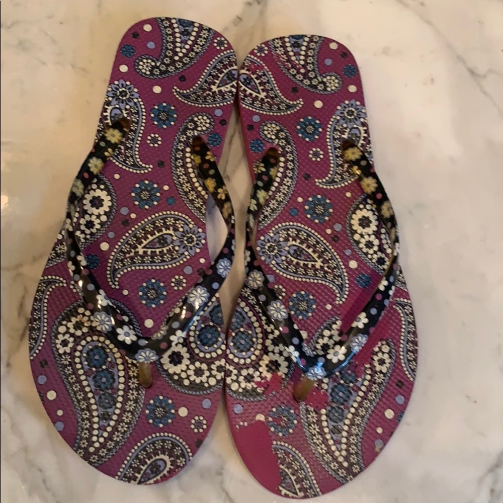 Vera Bradley flip flops